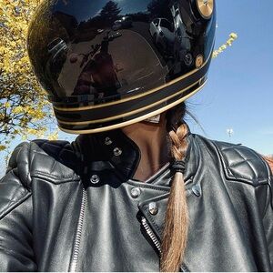 Meet your Posher, Chantal